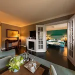 Отель Village 4*