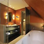 Village Hotel
