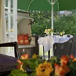 Hotel Village Kampen