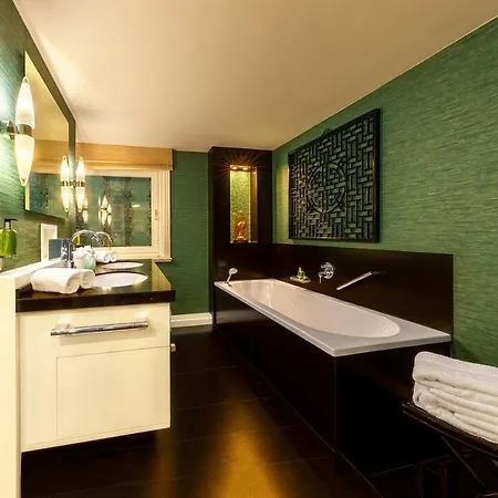 Szálloda Village 4*